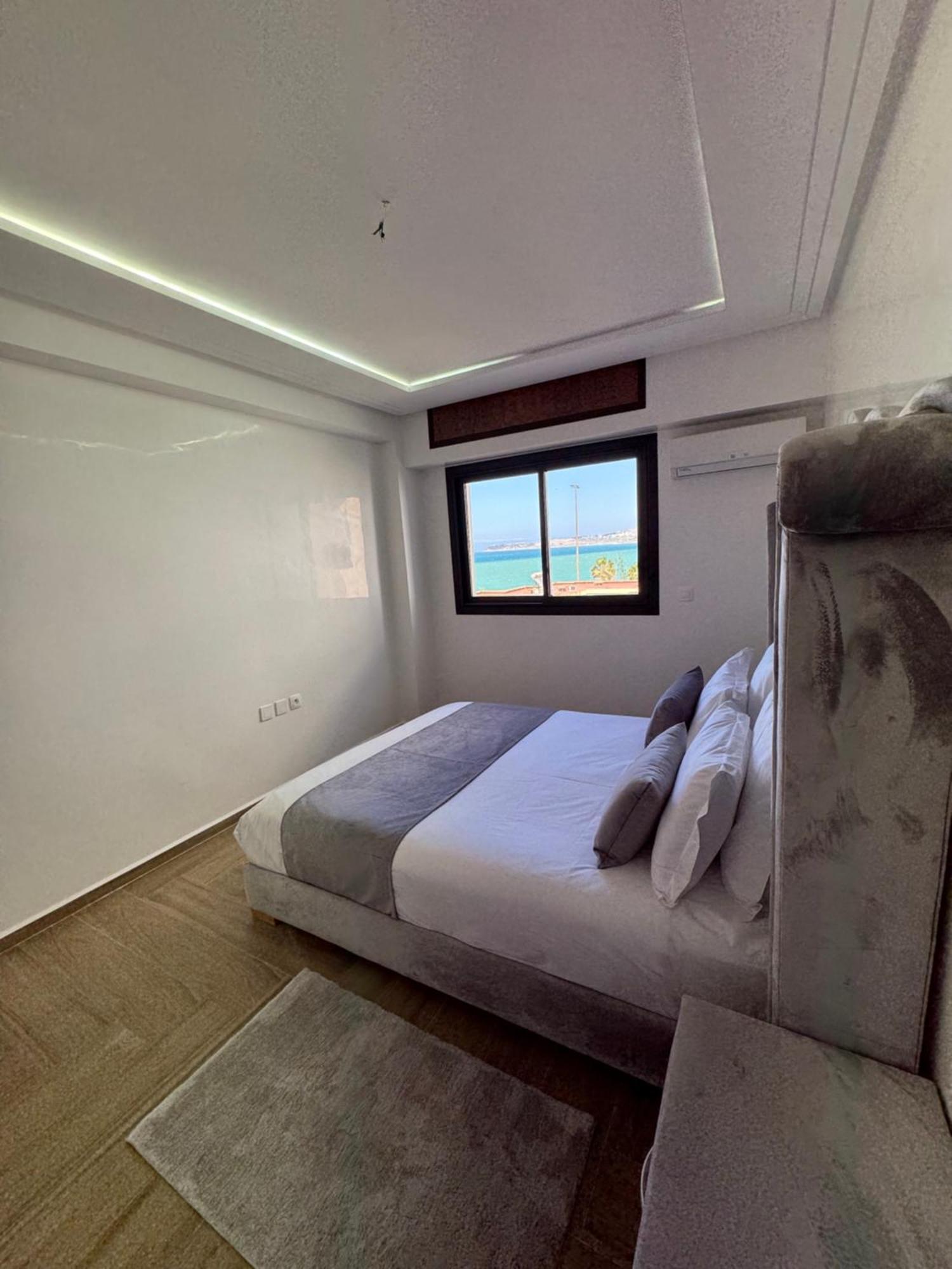 Appartement 69 Vue Sur Mer 3 Chambre Tânger Exterior foto